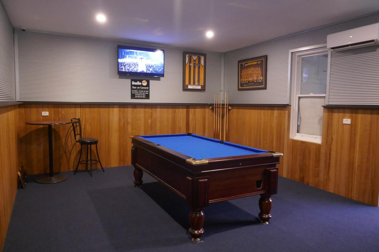 לונסטון Okeefes Hotel Backpackers מראה חיצוני תמונה