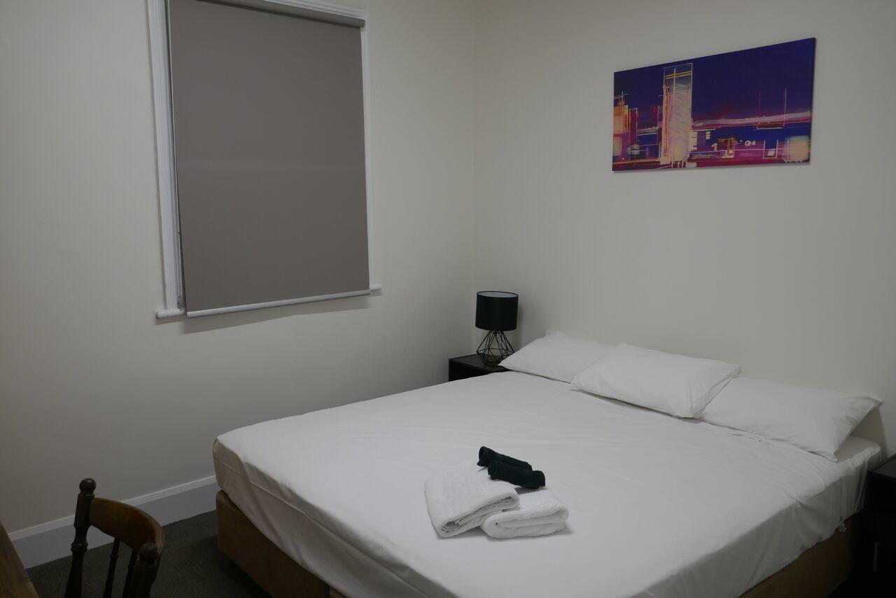 לונסטון Okeefes Hotel Backpackers מראה חיצוני תמונה